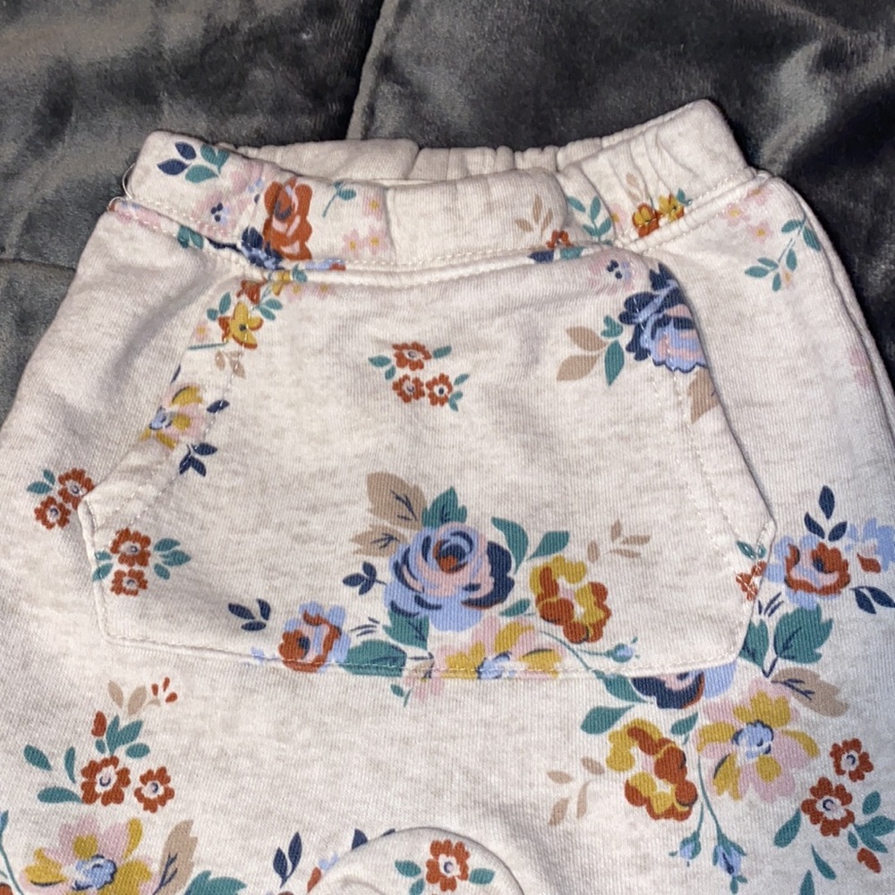 Easy Peasy pants - Picture 2 of 4